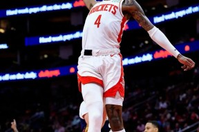 开云棋牌关于风云突变纽约尼克斯关键时刻篮板制胜休斯敦火箭今夜状态回暖，媒体一致点评：赛后马赛刷新队史纪录的信息