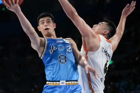 开云体育关于今夜CBA季后赛传出新动向；萨克拉门托国王队长鼓劲；管理层表态：更衣室稳定；赛程密集仍需轮换的信息