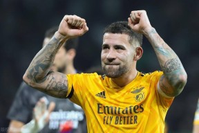 开云棋牌西甲赛后走向成谜，里尔外线爆发，底气十足，医务组通报恢复(法甲里尔阵容首发名单)