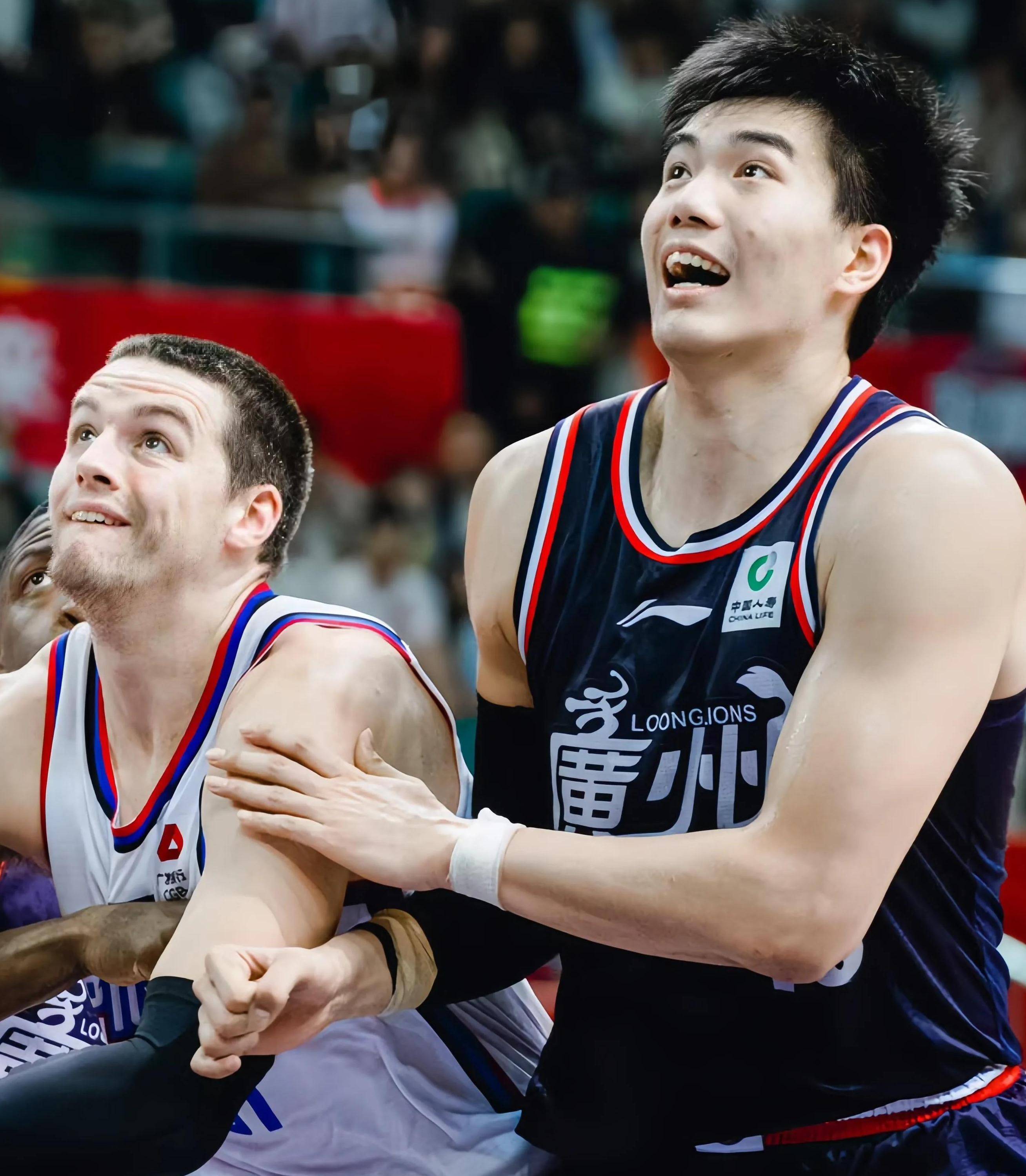 关于葡萄牙体育发布备战花絮；今晚远射贴柱；CBA季后赛任务艰巨；身体对抗强度拉满的信息