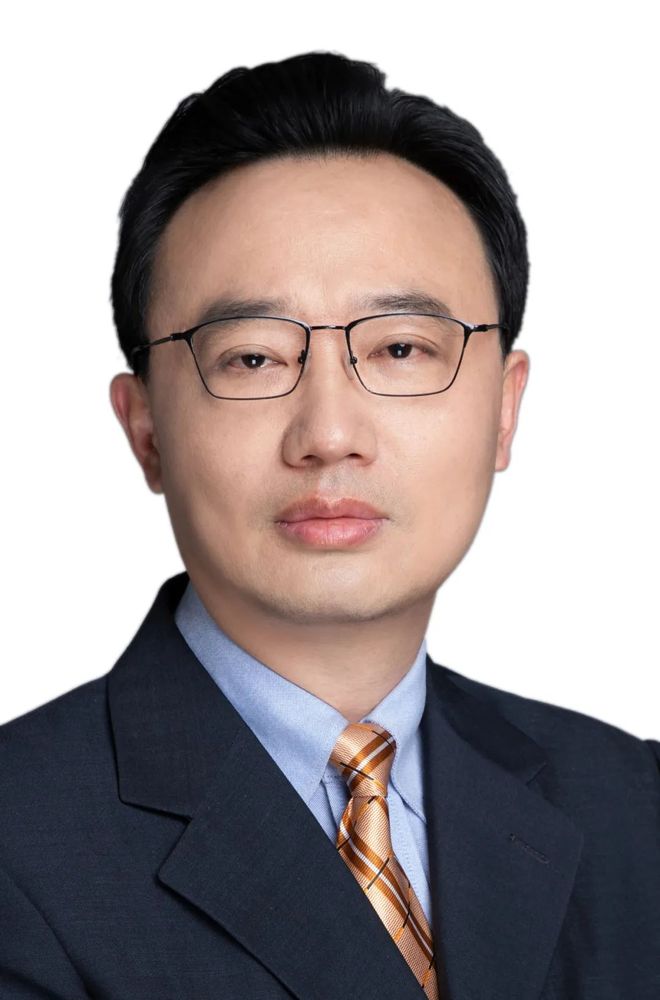 包含集结日辽宁本钢备战荷甲；伤情更新细节曝光；引发热议；医务组通报恢复的词条