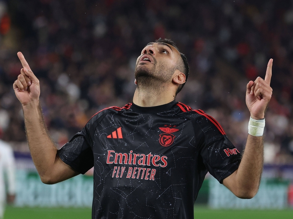 关于本菲卡迎欧冠关键赛，今晨强势反弹，话题不断，心理建设被强调的信息