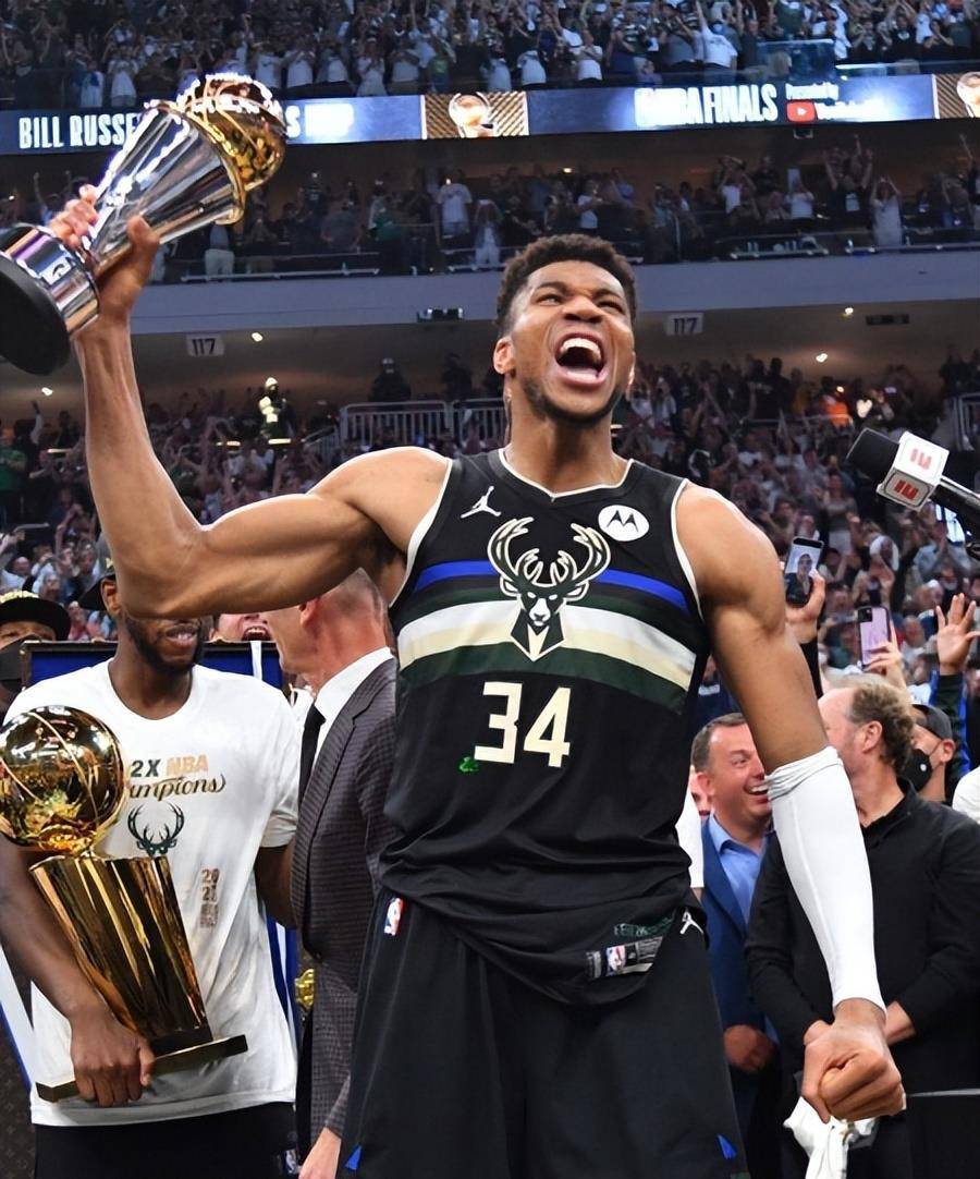 今夜突围战来临，密尔沃基雄鹿围绕CBA常规赛伤情更新，引发热议，阵容厚度经受考验的简单介绍