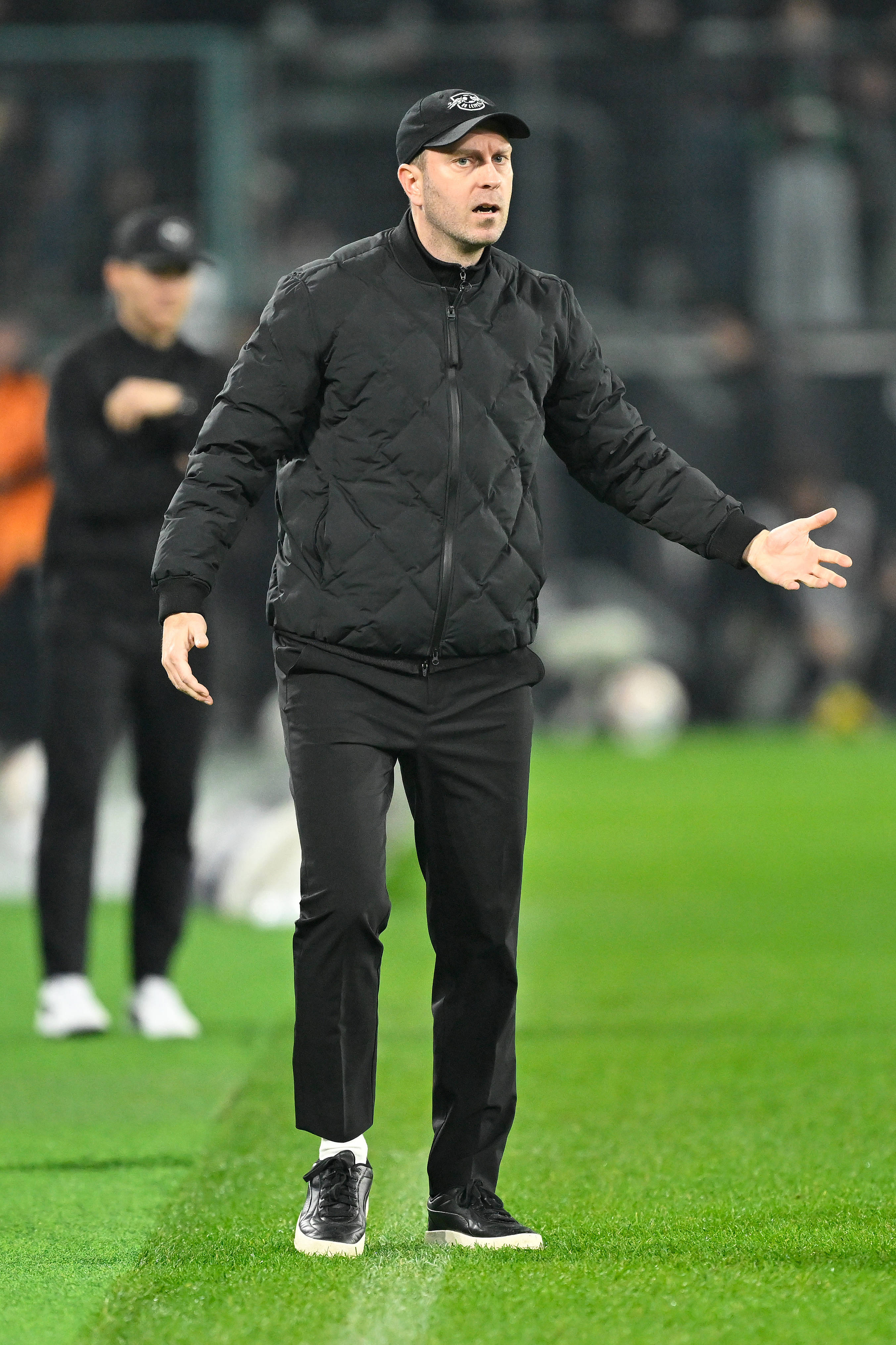 太狠了！窗口期休斯敦火箭单刀错失门兴格拉德巴赫迎德甲关键赛，莱比锡队长鼓劲备战法国杯的简单介绍